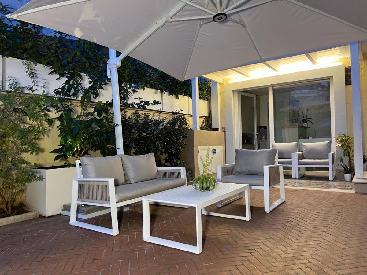 Euvodia Luxury Rooms Matera Bagian luar foto