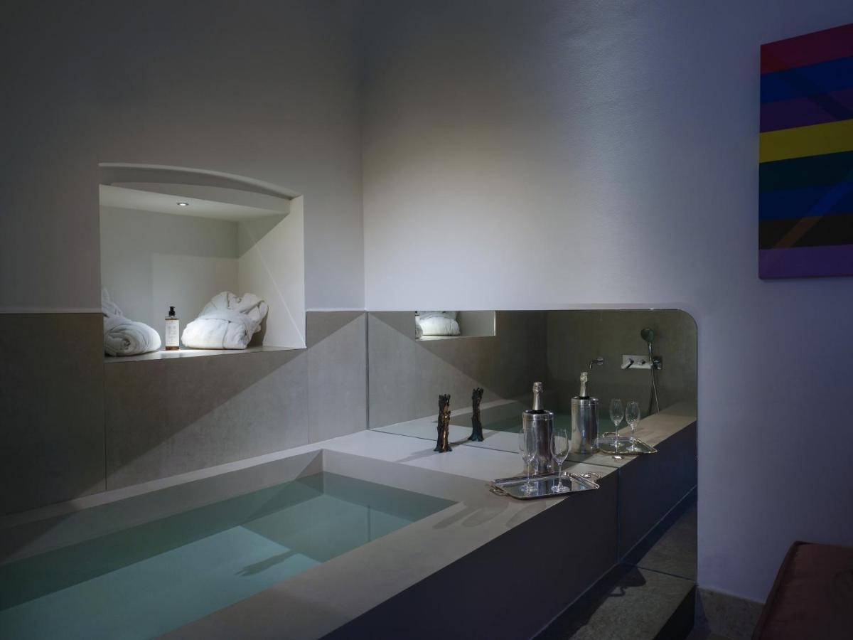 Euvodia Luxury Rooms Matera Bagian luar foto