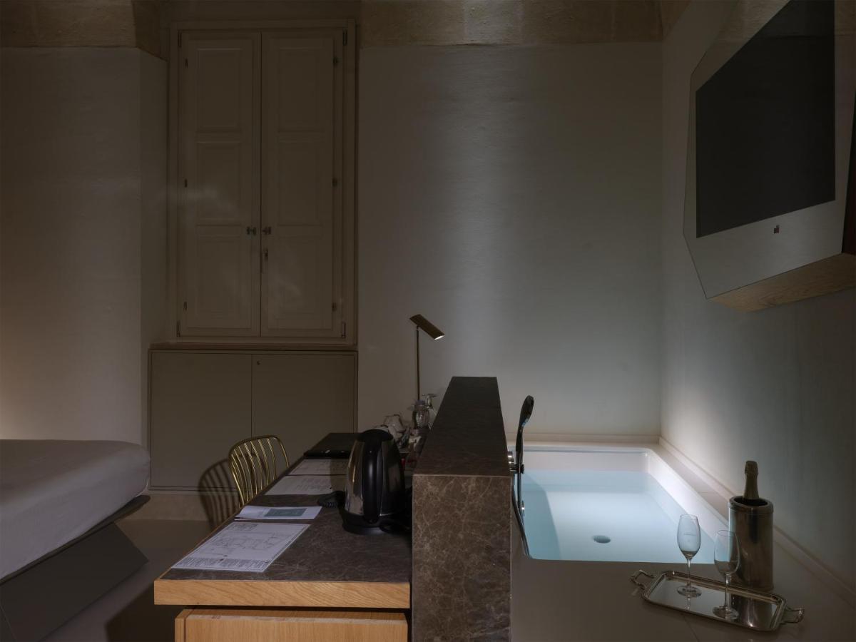 Euvodia Luxury Rooms Matera Bagian luar foto